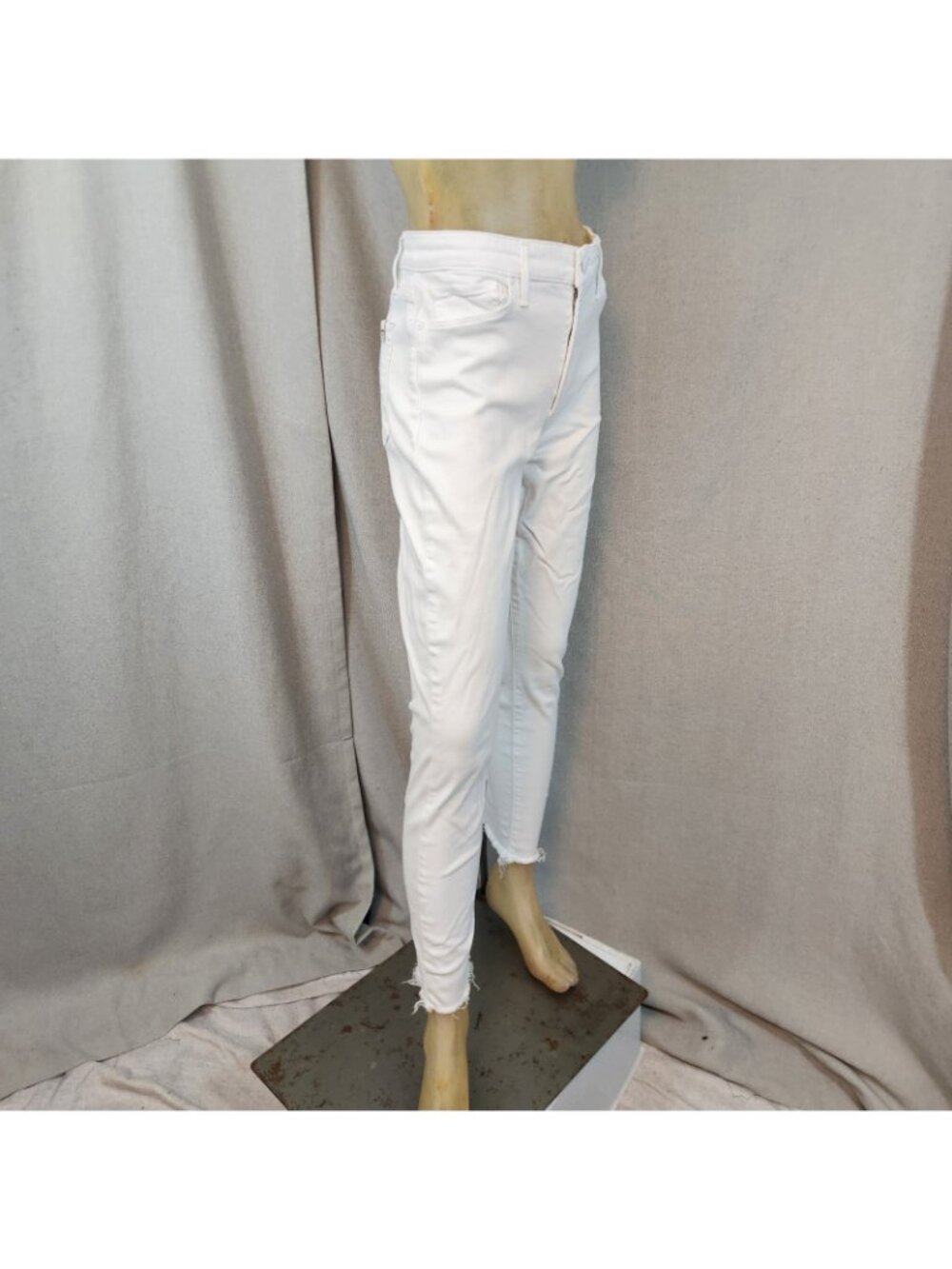 Joes Jeans JJ White Skinny Mid Rise Denim Blue Jeans Size 4 SMALL 30 W x 27 I - Picture 3 of 8